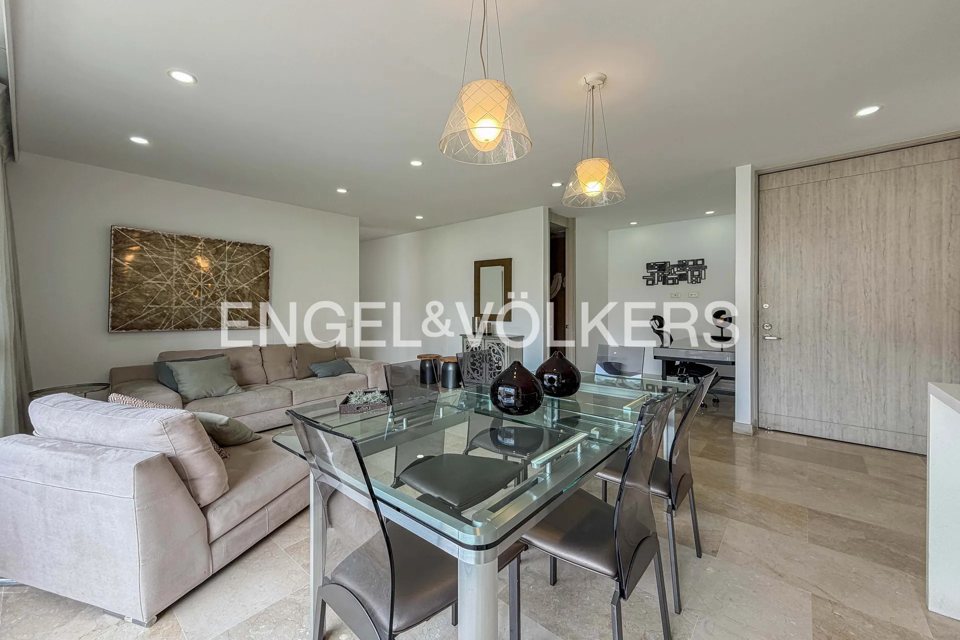 Apartamento en arriendo en Lalinde, Medellín · foto 5 de 18