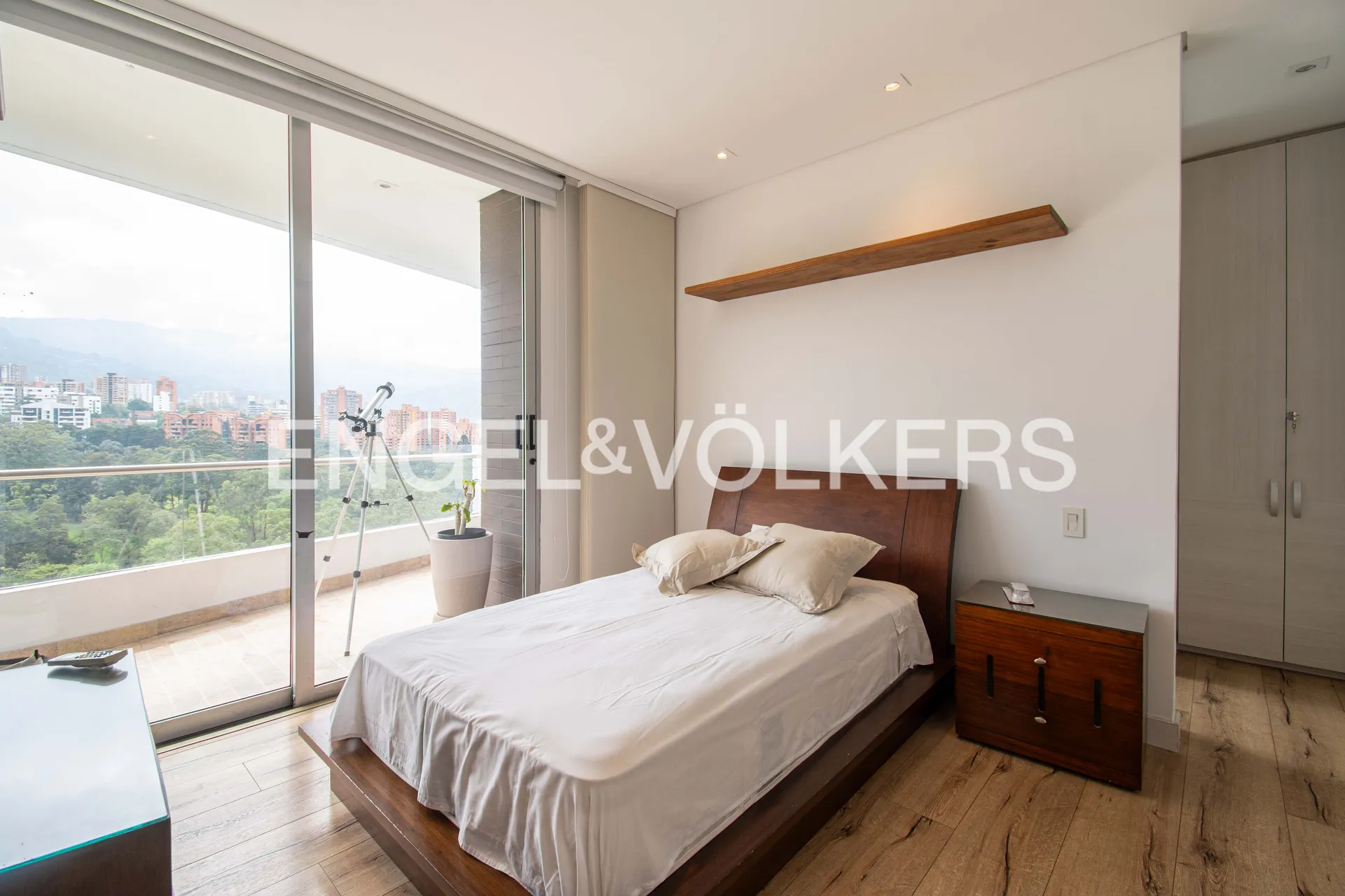 Apartamento en arriendo en Los Balsos, Medellín · foto 14 de 18