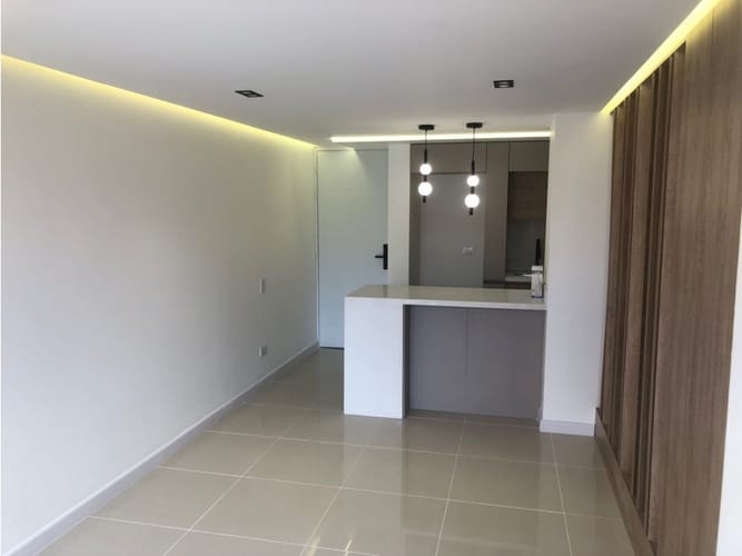 Apartamento de 3 alcobas en venta en Valle Del Lili, Cali, 62 m² · foto 4 de 22