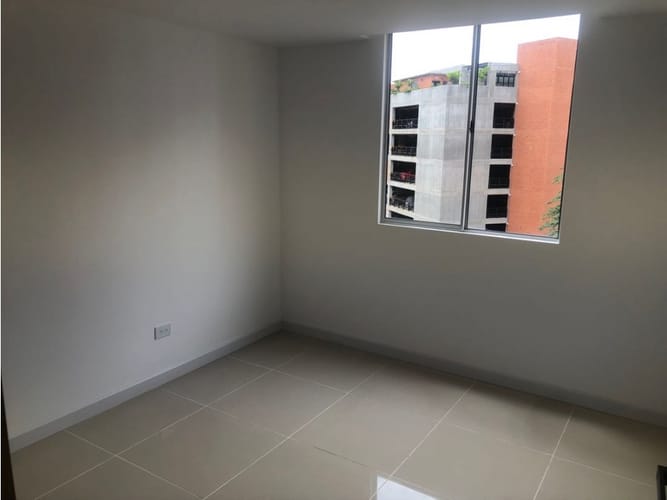 Apartamento de 3 alcobas en venta en Valle Del Lili, Cali, 62 m² · foto 18 de 22