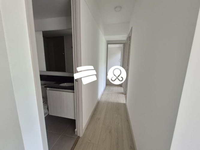 Apartamento de 3 alcobas en venta en Las Lomitas, Sabaneta, 83 m² · foto 4 de 12