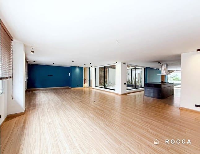 Apartamento de 2 alcobas en arriendo en Santa Barbara, Bogotá, 200 m² · foto 10 de 11
