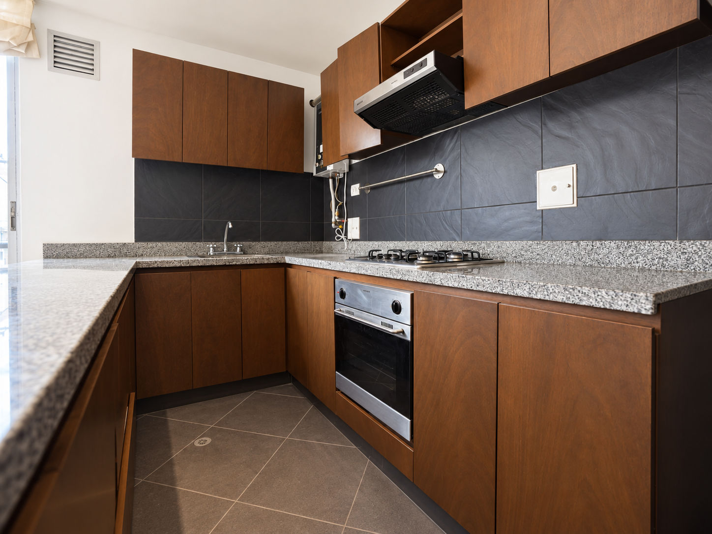 Apartamento en arriendo en Chapinero, Bogotá · foto 6 de 12