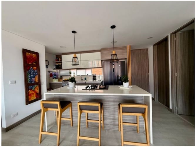 Apartamento de 2 alcobas en venta en Loma De Las Brujas, Medellín, 96 m² · foto 8 de 15