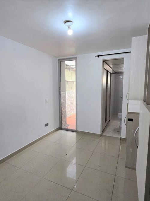 Apartamento en venta en Boston, Medellín · foto 7 de 10