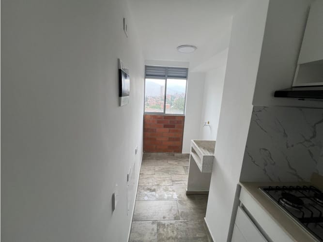 Apartamento de 3 alcobas en venta en Cabañas, Copacabana, 71 m² · foto 9 de 17