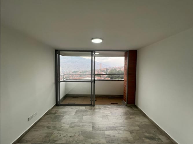 Apartamento de 3 alcobas en venta en Cabañas, Copacabana, 71 m² · foto 10 de 17