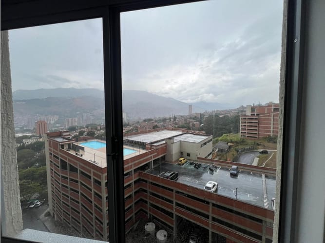 Apartamento de 3 alcobas en venta en Cabañas, Copacabana, 71 m² · foto 11 de 17