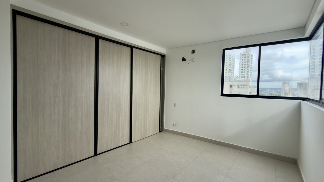 Apartamento en arriendo en Manga, Cartagena · foto 8 de 12