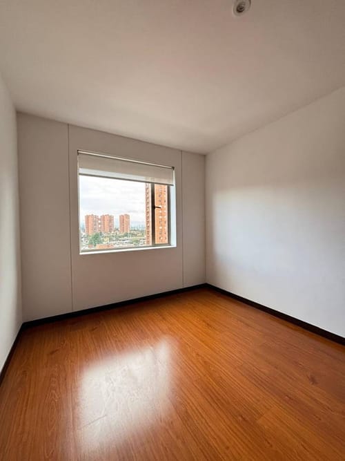 Apartamento de 3 alcobas en venta en Colina Campestre, Bogotá, 108 m² · foto 6 de 23