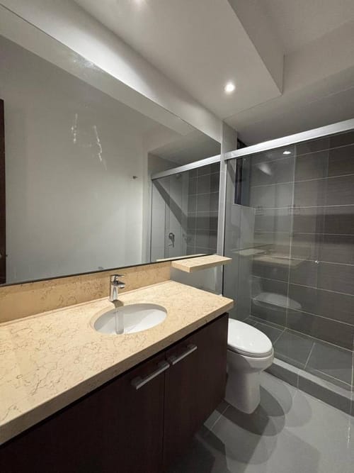 Apartamento de 3 alcobas en venta en Colina Campestre, Bogotá, 108 m² · foto 14 de 23