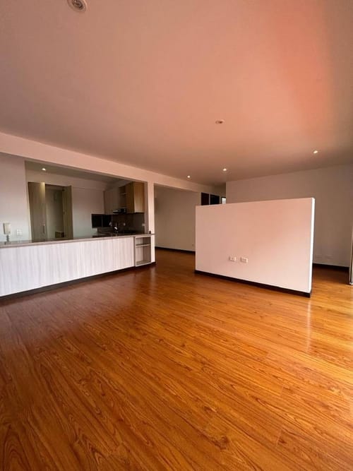 Apartamento de 3 alcobas en venta en Colina Campestre, Bogotá, 108 m² · foto 19 de 23
