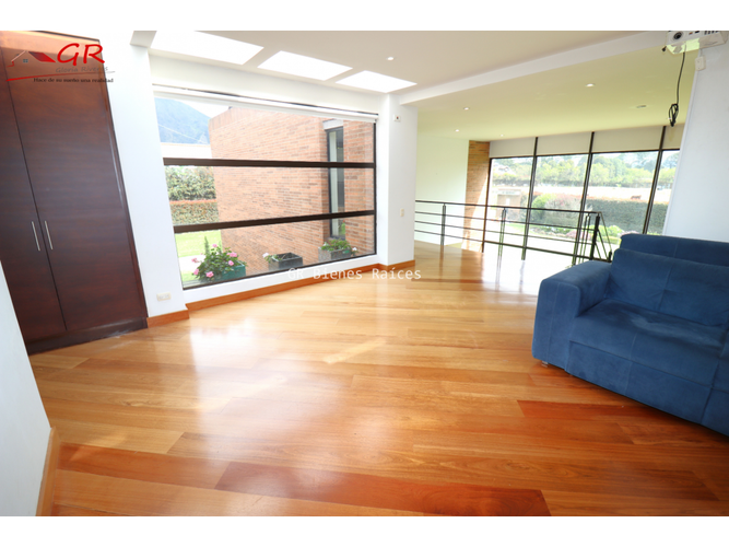 Casa de 4 alcobas en arriendo en Pueblo Viejo, Cota, 514 m² · foto 16 de 24