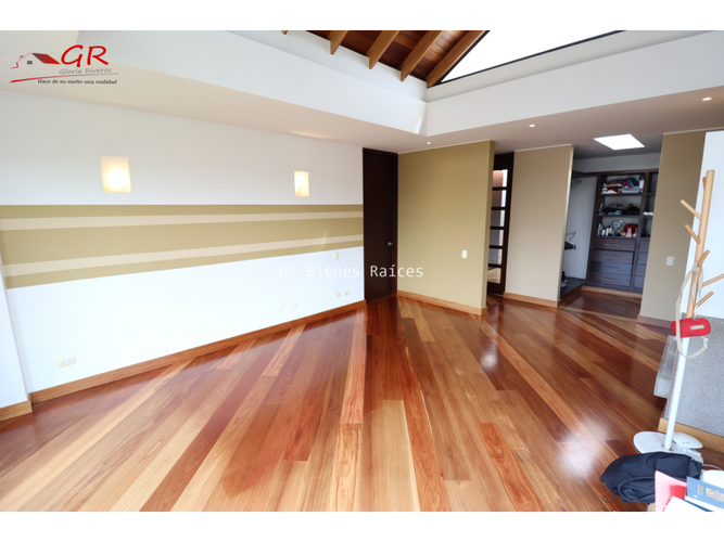 Casa de 4 alcobas en arriendo en Pueblo Viejo, Cota, 514 m² · foto 17 de 24