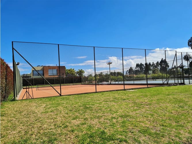 Casa de 4 alcobas en arriendo en Cota, 380 m² · foto 8 de 23