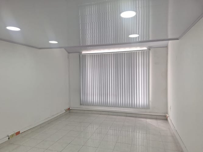 Casa de 5 alcobas en arriendo en Alhambra, Bogotá, 230 m² · foto 9 de 12