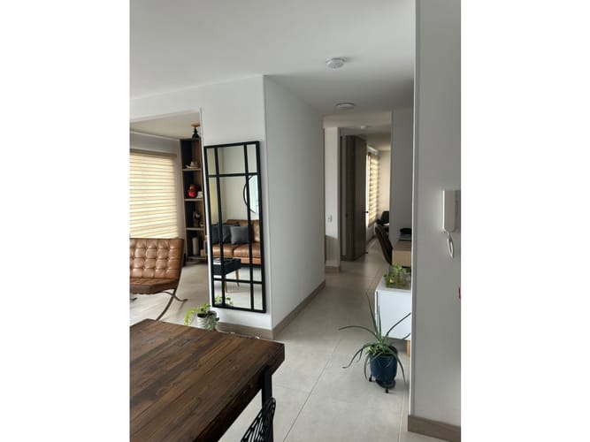 Apartamento de 2 alcobas en venta en Prados Del Norte, Cali, 70 m² · foto 3 de 23