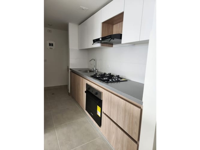 Apartamento de 2 alcobas en venta en Prados Del Norte, Cali, 70 m² · foto 9 de 23