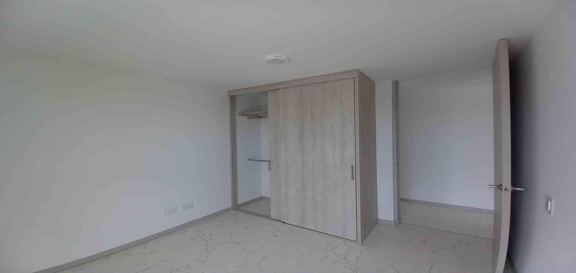 Apartamento en venta en Avenida 30 De Agosto, Pereira · foto 4 de 19
