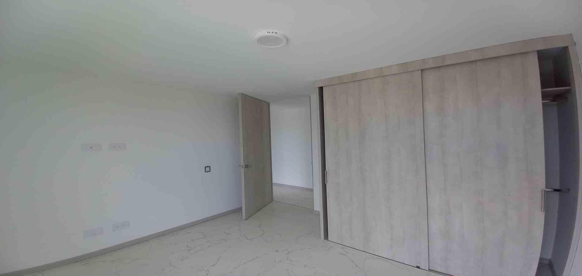 Apartamento en venta en Avenida 30 De Agosto, Pereira · foto 7 de 19