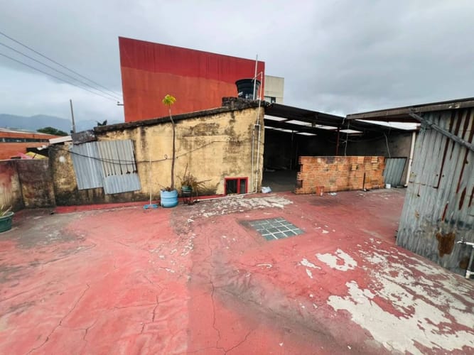 Casa de 4 alcobas en venta en Colon, Bogotá, 360 m² · foto 9 de 23
