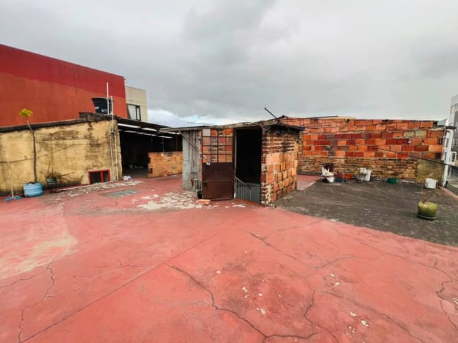 Casa de 4 alcobas en venta en Colon, Bogotá, 360 m² · foto 13 de 23