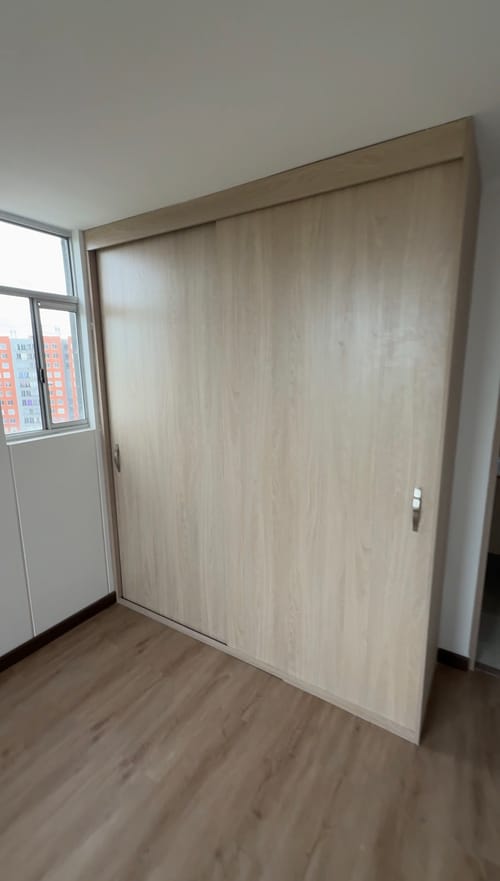 Apartamento de 3 alcobas en venta en San Pedro, Madrid, 47 m² · foto 6 de 8