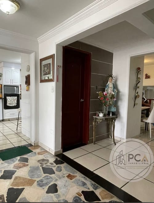 Apartamento de 3 alcobas en arriendo en Engativá, Bogotá, 250 m² · foto 4 de 18