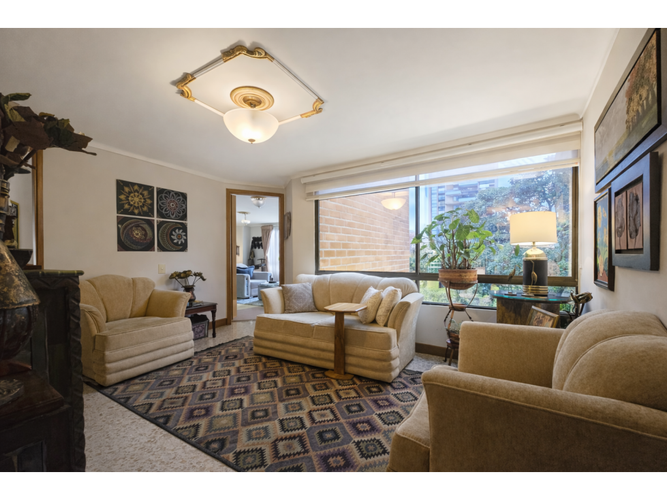 Apartamento de 3 alcobas en venta en Castropol, Medellín, 224 m² · foto 6 de 24