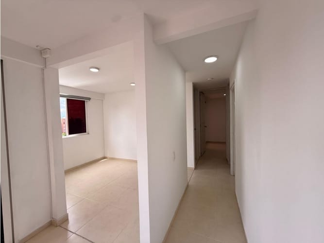 Apartamento de 3 alcobas en venta en Valle Del Lili, Cali, 66 m² · foto 6 de 13