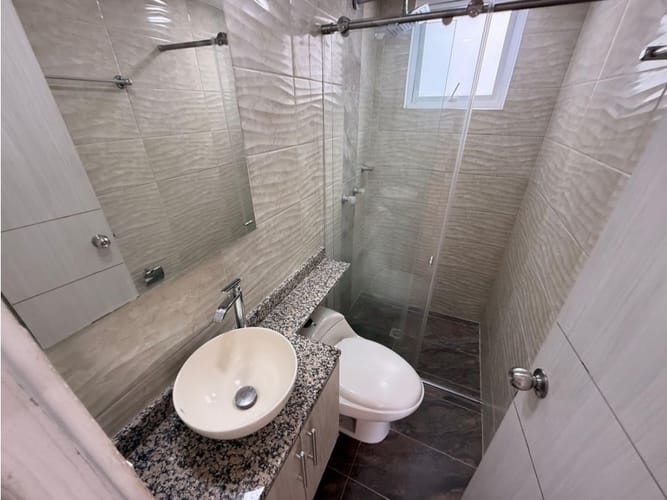 Apartamento de 3 alcobas en venta en Valle Del Lili, Cali, 66 m² · foto 12 de 13