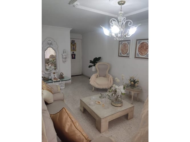Apartamento de 3 alcobas en venta en Ciudad Capri, Cali, 134 m² · foto 2 de 16