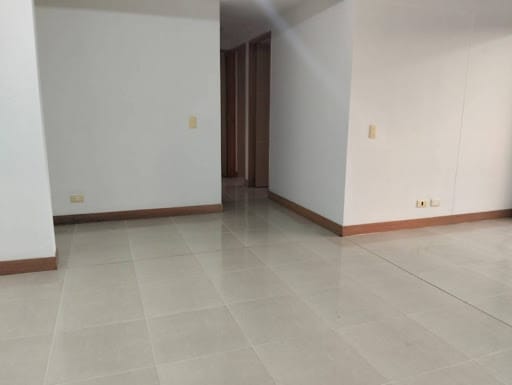 Apartamento de 3 alcobas en arriendo en San Remo, Sabaneta, 65 m² · foto 9 de 16