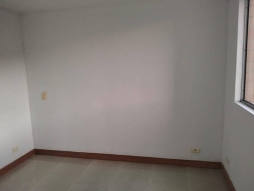 Apartamento de 3 alcobas en arriendo en San Remo, Sabaneta, 65 m² · foto 10 de 16