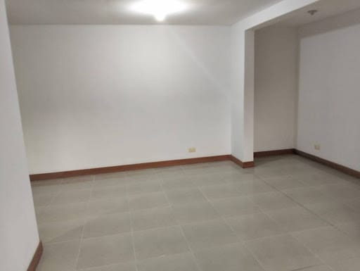 Apartamento de 3 alcobas en arriendo en San Remo, Sabaneta, 65 m² · foto 12 de 16