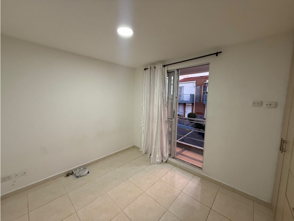 Casa en venta en Ub. Montebonito Et. I, Dosquebradas · foto 3 de 16