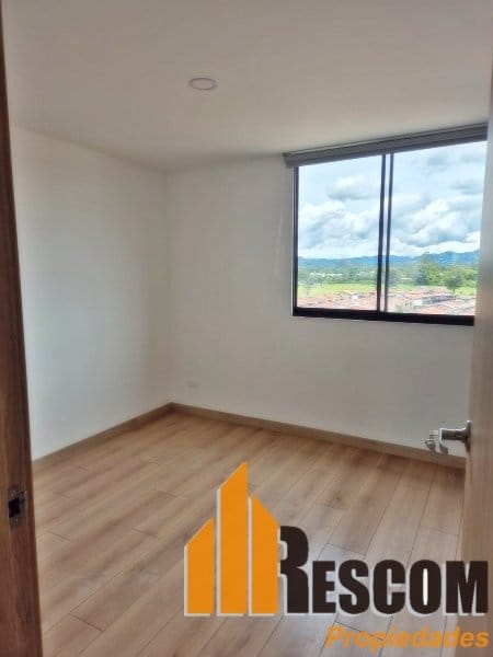 Apartamento de 2 alcobas en arriendo en Rionegro, 73 m² · foto 6 de 9