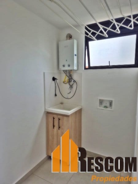 Apartamento de 2 alcobas en arriendo en Rionegro, 73 m² · foto 9 de 9
