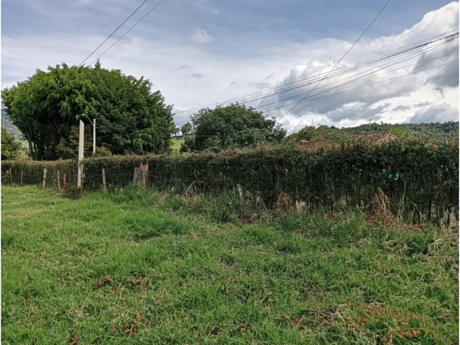 Lote en venta en El Tambo, La Ceja, 322 m² · foto 4 de 7