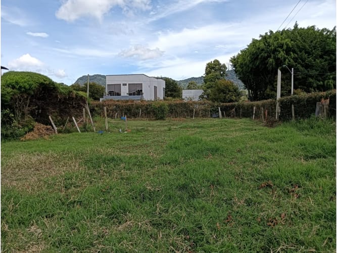 Lote en venta en El Tambo, La Ceja, 322 m² · foto 7 de 7