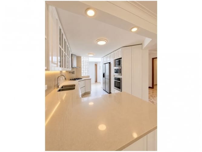 Casa de 4 alcobas en venta en Loma Del Escobero, Envigado, 182 m² · foto 11 de 21