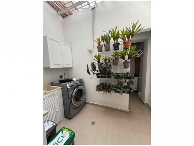 Casa de 4 alcobas en venta en Loma Del Escobero, Envigado, 182 m² · foto 15 de 21