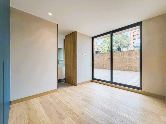 Apartamento de 3 alcobas en venta en La Cabrera, Bogotá, 133 m² · foto 8 de 18