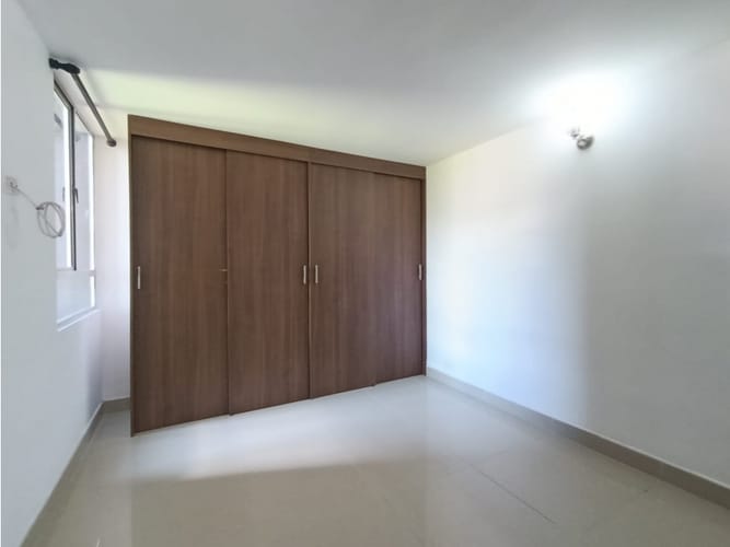 Apartamento de 3 alcobas en venta en Madera, Bello, 65 m² · foto 4 de 11