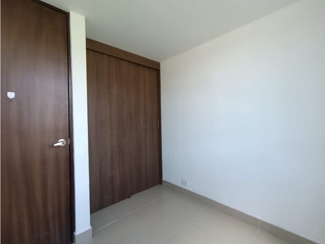 Apartamento de 3 alcobas en venta en Madera, Bello, 65 m² · foto 5 de 11
