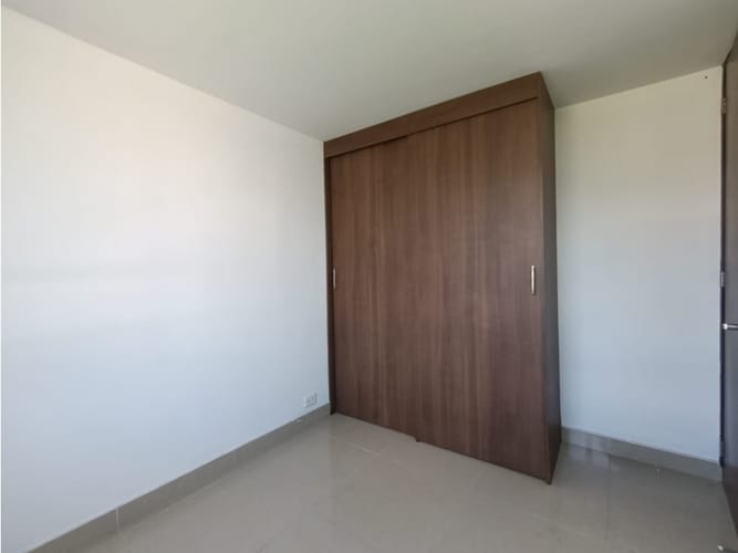 Apartamento de 3 alcobas en venta en Madera, Bello, 65 m² · foto 6 de 11