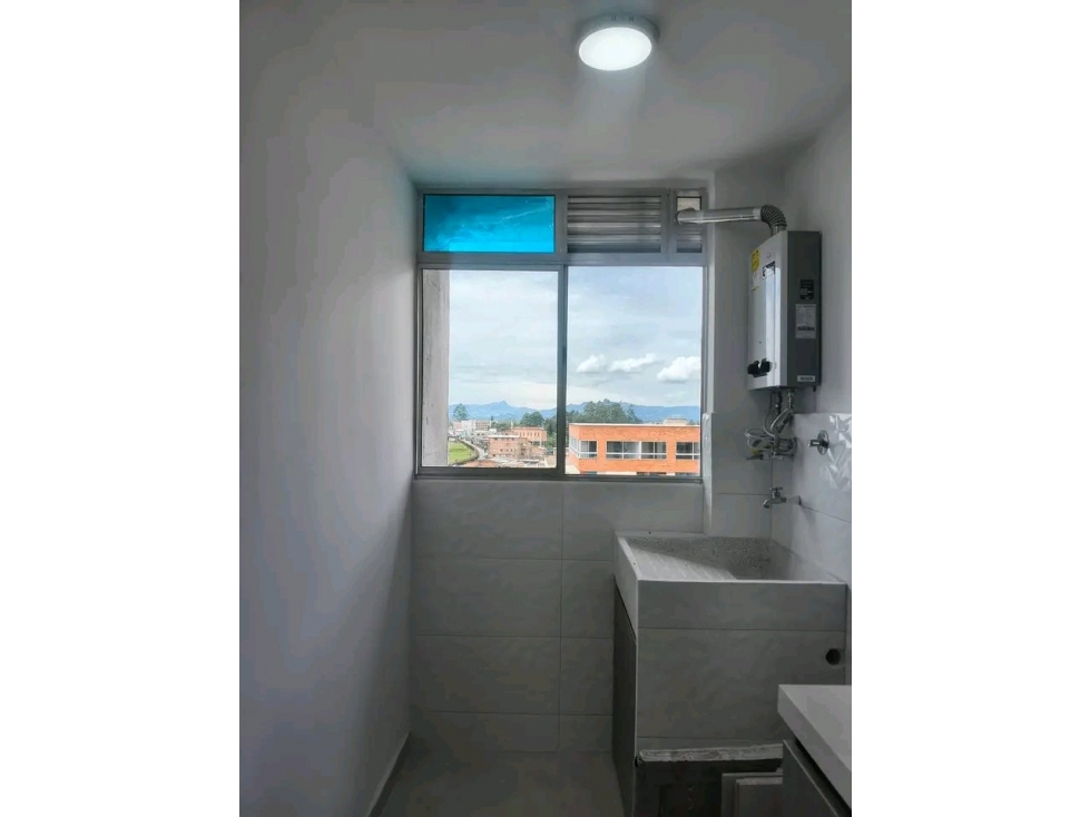Apartamento en arriendo en Fontibon, Rionegro · foto 10 de 13