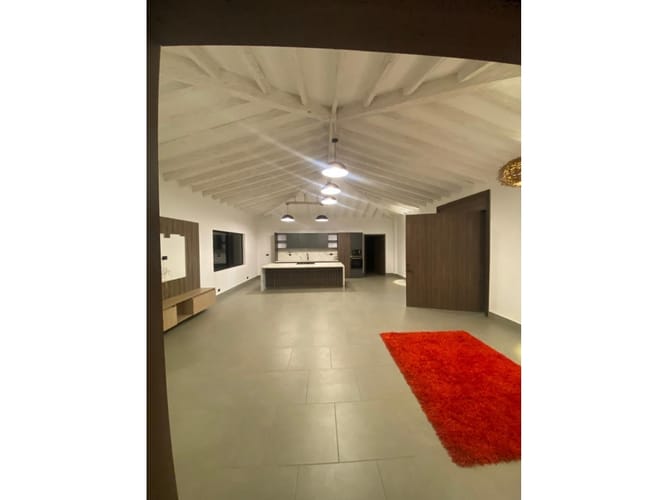 Finca en arriendo en El Porvenir, Rionegro, 280 m² · foto 3 de 15