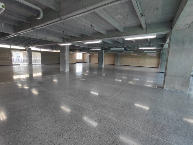 Oficina en arriendo en Guayabal, Medellín, 596 m² · foto 12 de 16