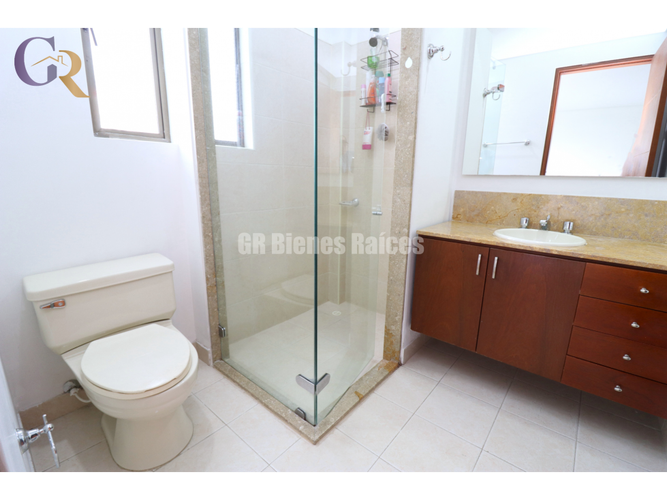 Casa de 3 alcobas en arriendo en Rozo, Cota, 257 m² · foto 19 de 24